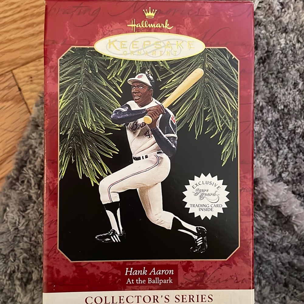 Hallmark Keepsake ornament Hank Aaron 1997 EUC
